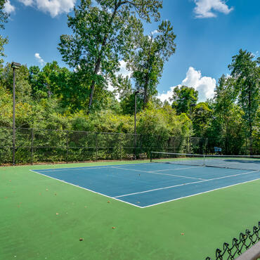 Carlton Woods Creekside Sports & Community Center
